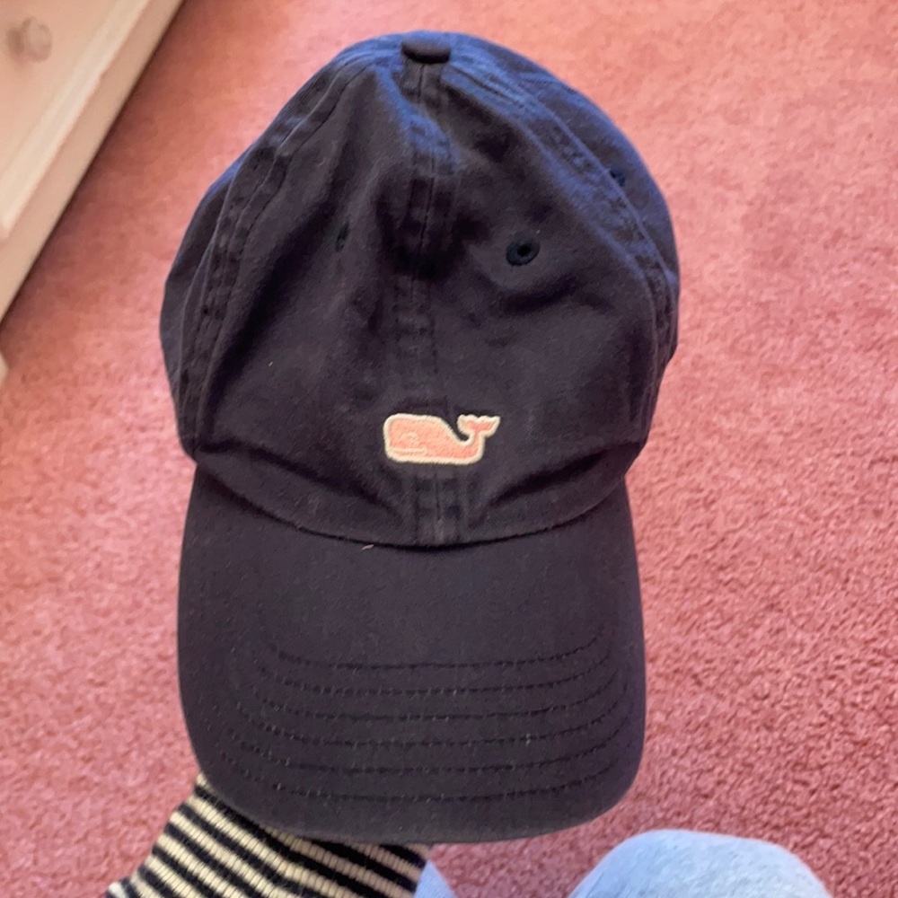 Vineyard vines hat